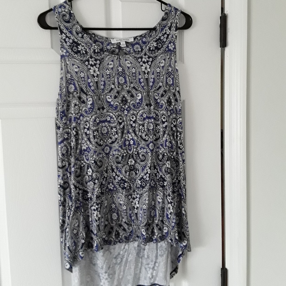 Rose & Olive Sleeveless top